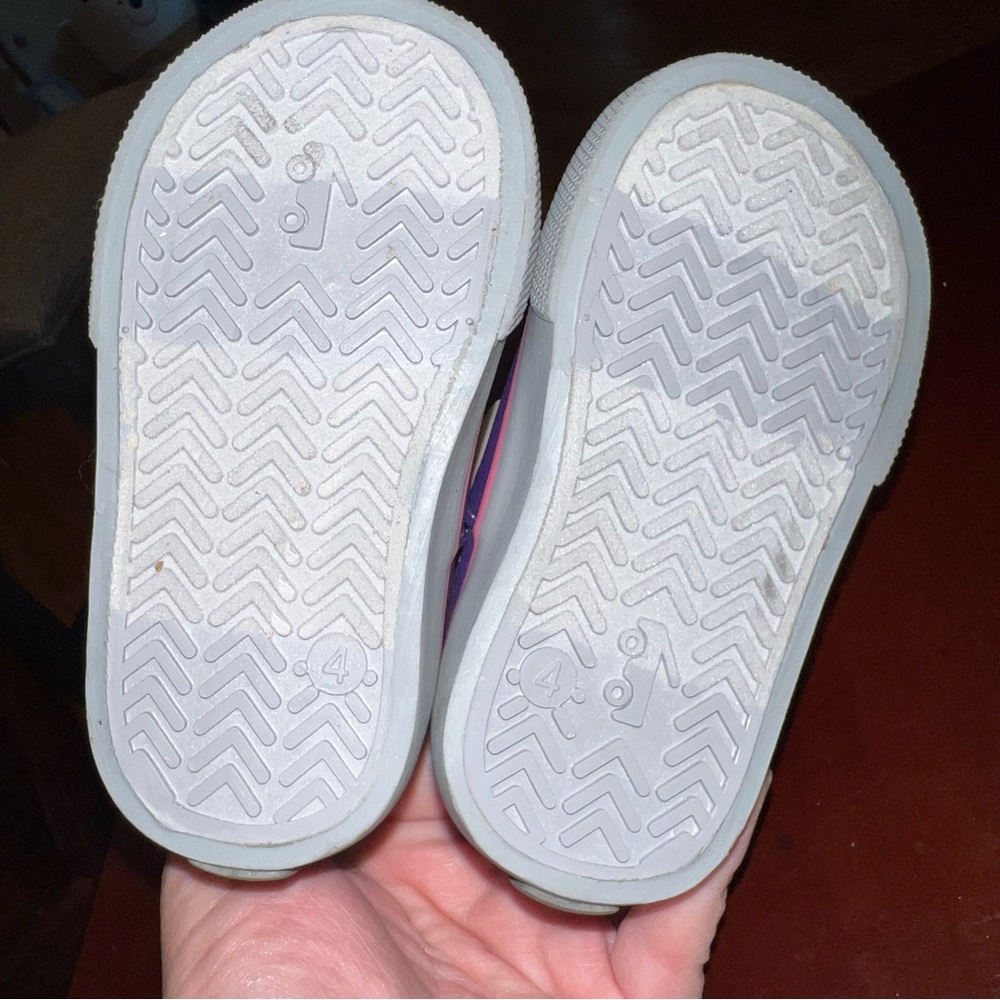 See Kai Run Kids Boots in Purple with Pink Hearts - Picture 3 of 16